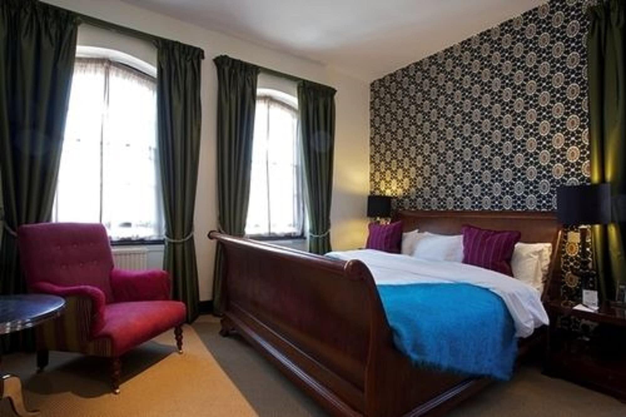 The Feathers Hotel Woodstock Esterno foto