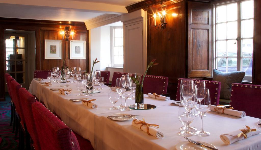 The Feathers Hotel Woodstock Esterno foto